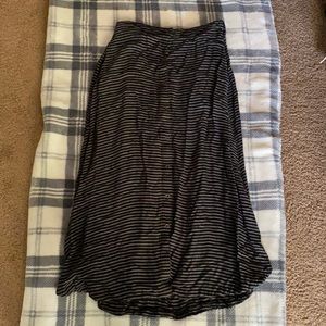 Merona Black/White striped long buttonup skirt Med